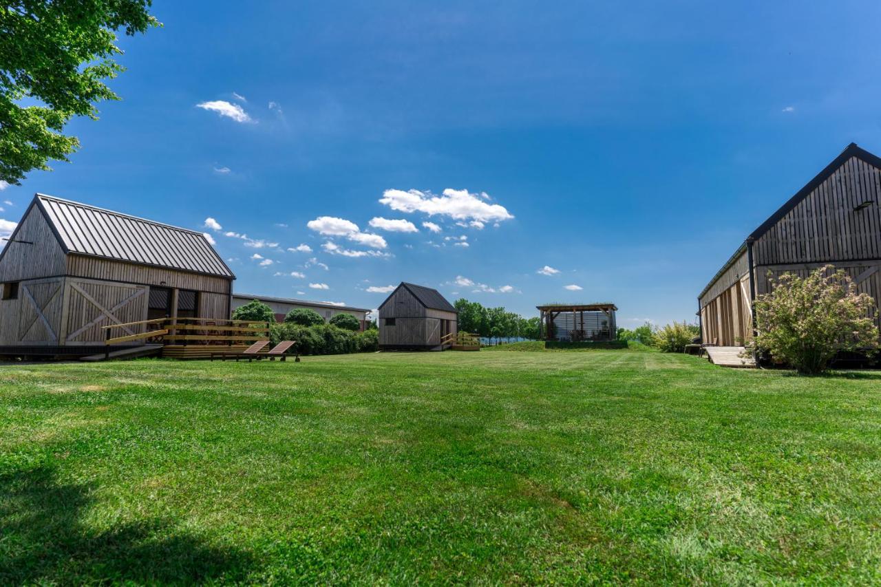 Horse Glamping Park Hotel Cirkovce Kültér fotó