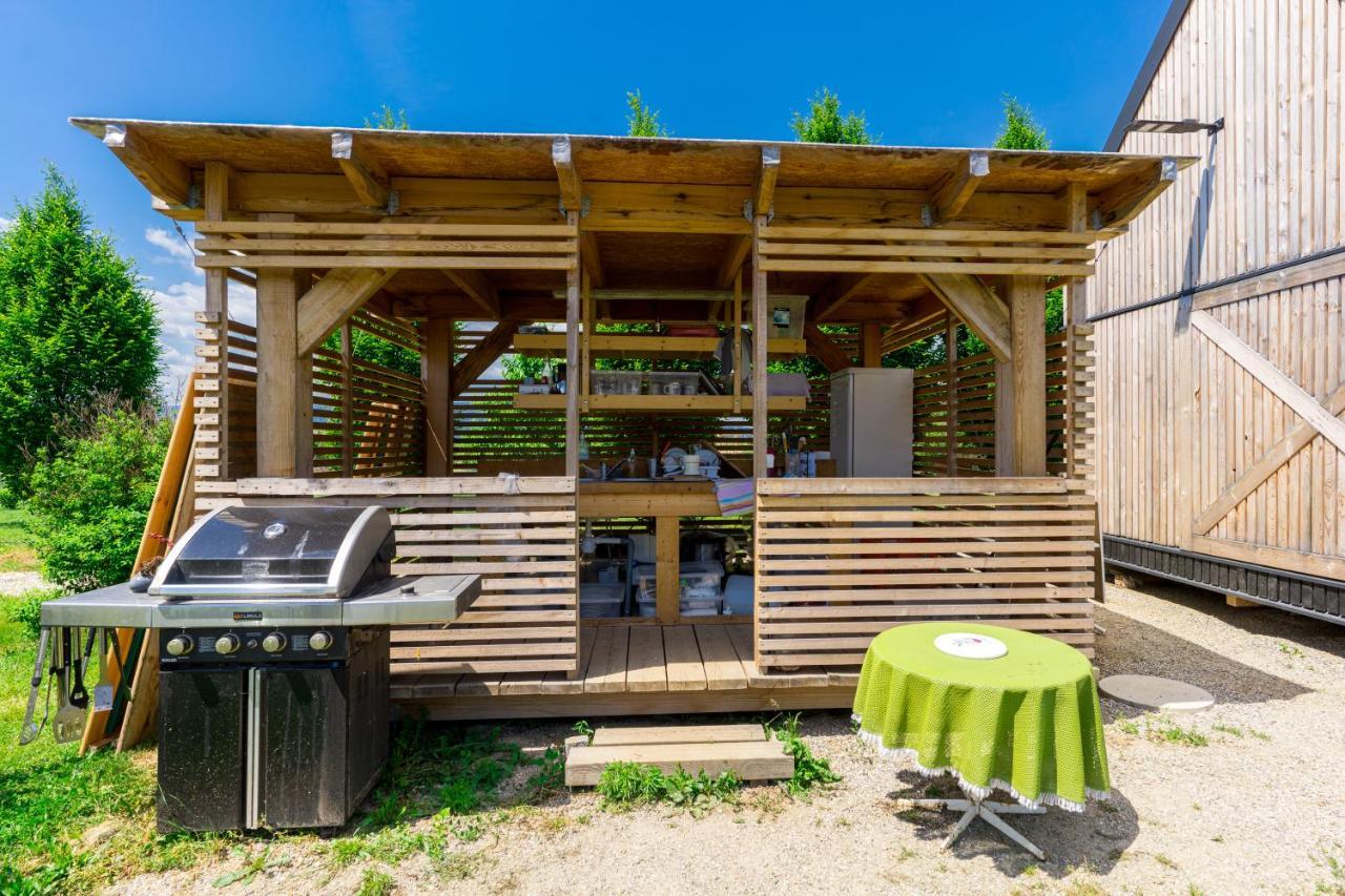 Horse Glamping Park Hotel Cirkovce Kültér fotó